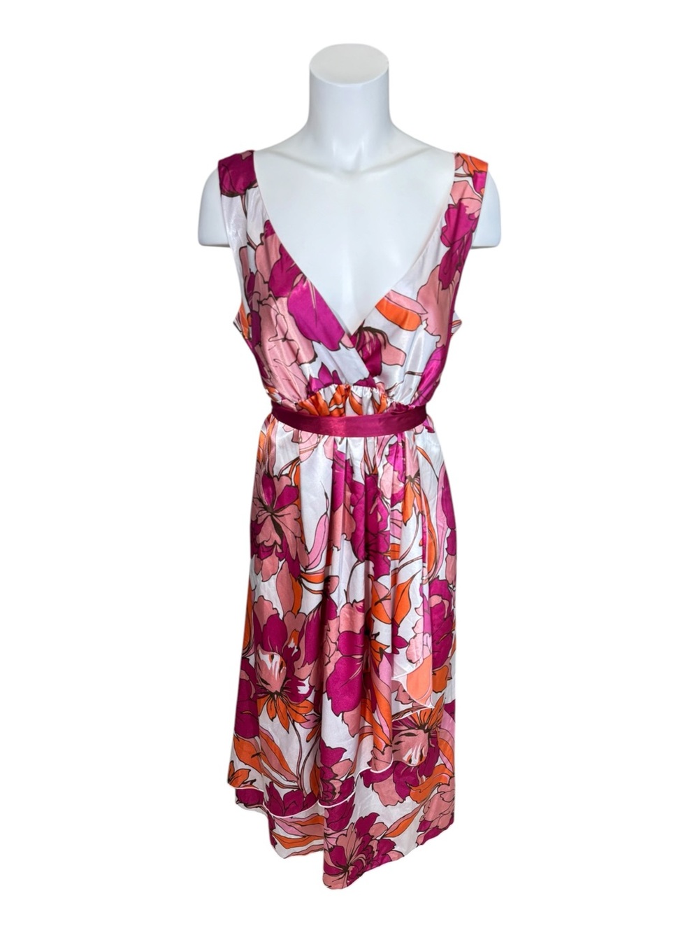 Ripe Limited Vneck Floral Midi Dress Size Large